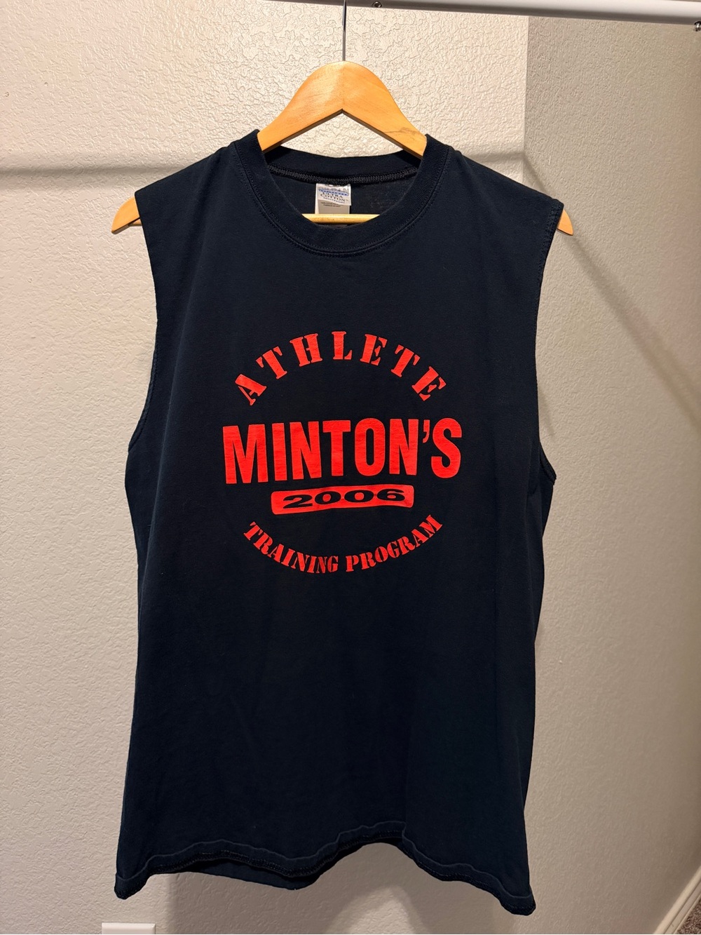 Gildan Black Sleeveless Tee Minton’s